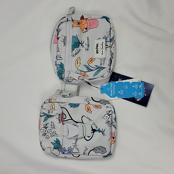 Vera Bradley Handbags - NWT Vera Bradley Harry Potter belt bag sling